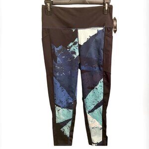 NWT LulaRoe Rise Capri Legging